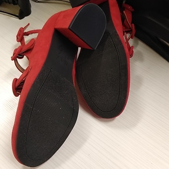 Mix No. 6 Beautiful Red Heels❤️ - Picture 5 of 6